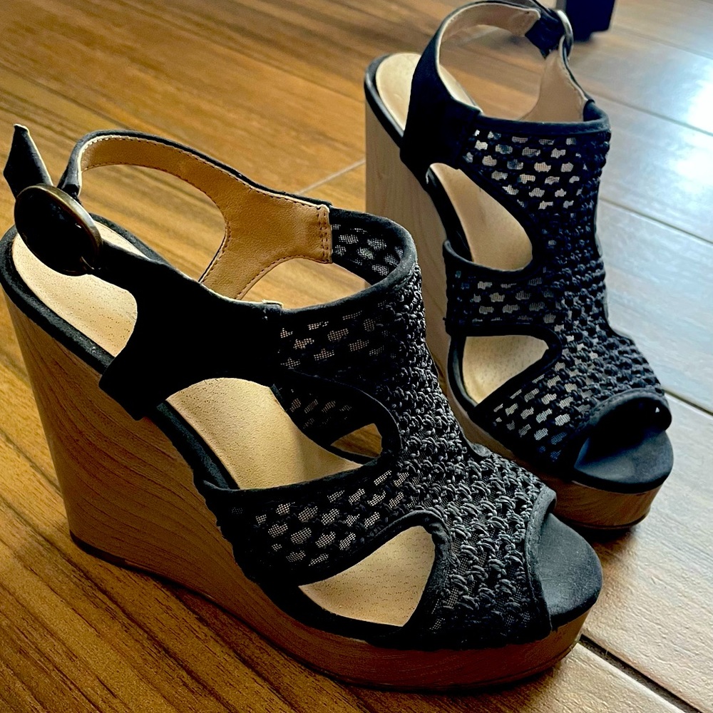 Lucky Brand Wedge Heels